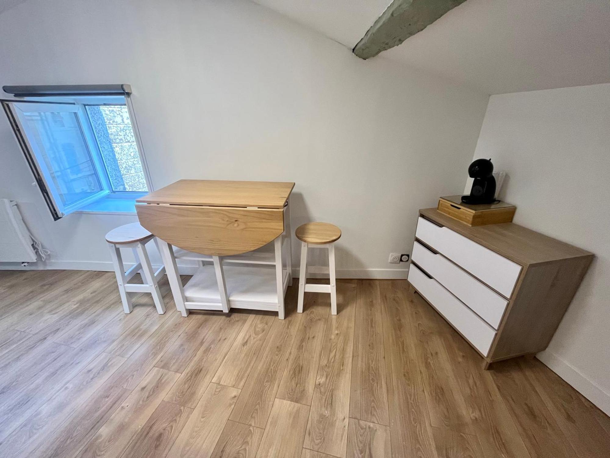 Apartamento Sous Les Toits Du Parvis Niort Exterior foto